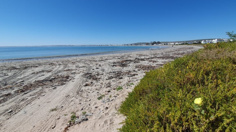 0 Bedroom Property for Sale in Britannia Bay Western Cape